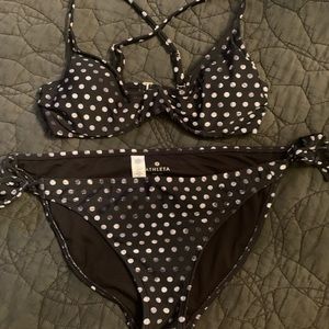 Athleta bikini in black and white dot.